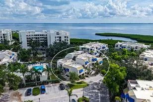 1922 Harbourside Dr, Longboat Key, FL 34228 - Photo 5