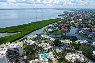1922 Harbourside Dr, Longboat Key, FL 34228 - Photo 1