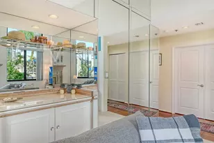 1922 Harbourside Dr, Longboat Key, FL 34228 - Photo 15