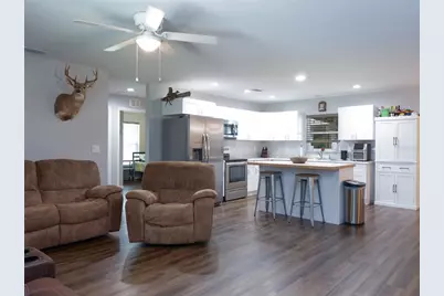 1833 SE Tangelo Dr, Arcadia, FL 34266 - Photo 9