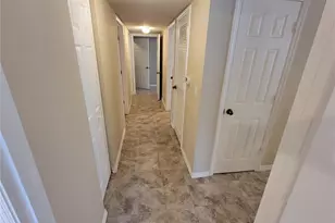 1130 Villagio Cir, Sarasota, FL 34237 - Photo 17