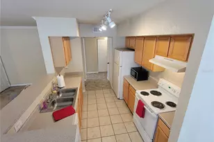 1130 Villagio Cir, Sarasota, FL 34237 - Photo 13