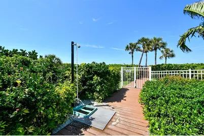 775 Longboat Club Road #606, Longboat Key, FL 34228 - Photo 17