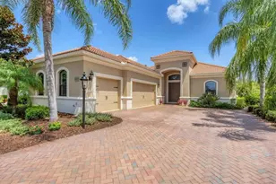 14215 Kinglet Ter, Lakewood Ranch, FL 34202 - Photo 11