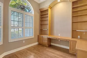 13616 Legends Walk Terrace, Lakewood Ranch, FL 34202 - Photo 9