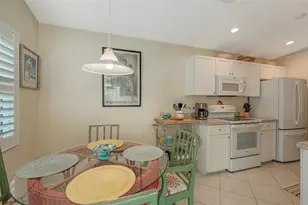 5682 Sheffield Greene Cir, Sarasota, FL 34235 - Photo 13