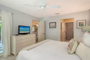 5682 Sheffield Greene Cir, Sarasota, FL 34235 - Photo 29