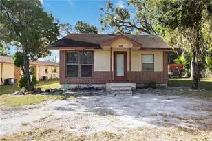 902 27th St E, Bradenton, FL 34208 - Photo 21