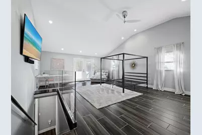 3376 S Seclusion Drive, Sarasota, FL 34239 - Photo 23