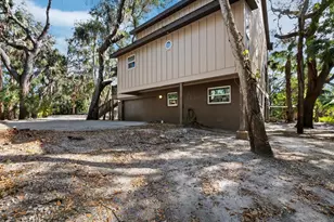 3376 S Seclusion Dr, Sarasota, FL 34239 - Photo 39