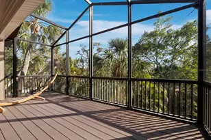 3376 S Seclusion Dr, Sarasota, FL 34239 - Photo 27