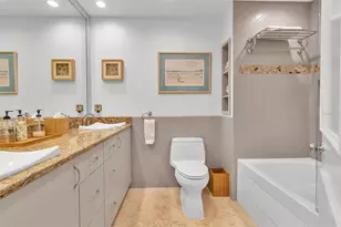 1701 Gulf of Mexico Dr, Longboat Key, FL 34228 - Photo 25