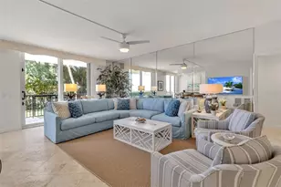 1701 Gulf of Mexico Dr, Longboat Key, FL 34228 - Photo 11