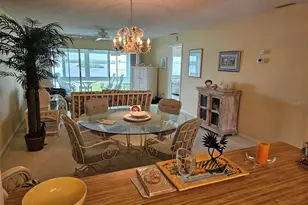 4765 Independence Dr, Bradenton, FL 34210 - Photo 9