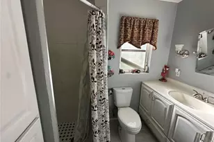 2424 51st St, Sarasota, FL 34234 - Photo 19