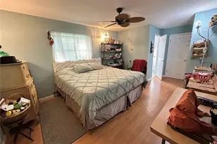 2424 51st St, Sarasota, FL 34234 - Photo 15