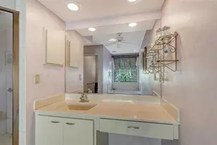 4390 Woodview Dr, Sarasota, FL 34232 - Photo 25