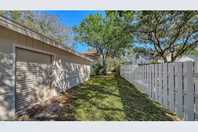 4390 Woodview Drive, Sarasota, FL 34232 - Photo 43