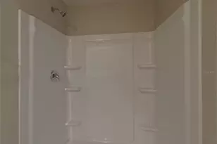 10734 Hidden Banks Gln, Parrish, FL 34219 - Photo 9