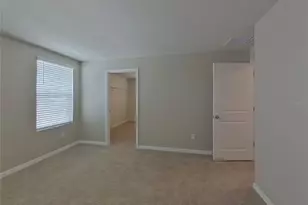 10734 Hidden Banks Gln, Parrish, FL 34219 - Photo 15