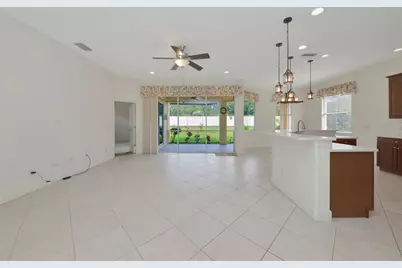 6841 74th Street Circle E, Bradenton, FL 34203 - Photo 3