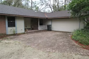 10861 Forest Run Dr, Bradenton, FL 34209 - Photo 1