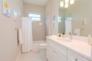 1069 River Wind Cir, Bradenton, FL 34212 - Photo 23