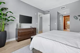 711 S Palm Ave, Sarasota, FL 34236 - Photo 15