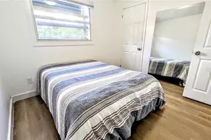 3751 Papai Dr, Sarasota, FL 34232 - Photo 5