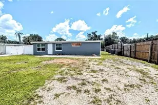 3751 Papai Dr, Sarasota, FL 34232 - Photo 1