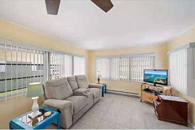 17 Flores Drive, Palmetto, FL 34221 - Photo 5