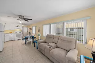 17 Flores Dr, Palmetto, FL 34221 - Photo 7