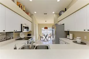 9470 High Gate Dr, Sarasota, FL 34238 - Photo 11