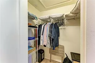 9470 High Gate Dr, Sarasota, FL 34238 - Photo 29