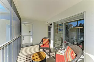 9470 High Gate Dr, Sarasota, FL 34238 - Photo 5