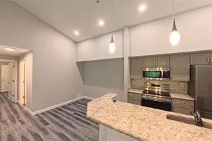 4102 Central Sarasota Pkwy, Sarasota, FL 34238 - Photo 5