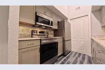 4102 Central Sarasota Parkway #924, Sarasota, FL 34238 - Photo 13