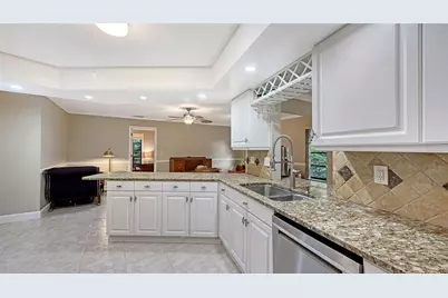 4873 Huntleigh Drive, Sarasota, FL 34233 - Photo 17