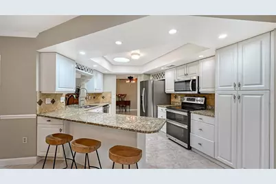 4873 Huntleigh Drive, Sarasota, FL 34233 - Photo 15