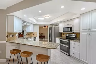 4873 Huntleigh Dr, Sarasota, FL 34233 - Photo 15