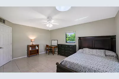 4873 Huntleigh Drive, Sarasota, FL 34233 - Photo 27