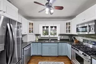 202 22nd St W, Bradenton, FL 34205 - Photo 21