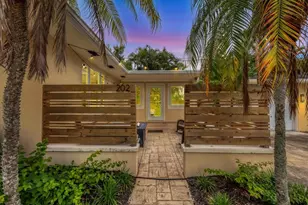 202 22nd St W, Bradenton, FL 34205 - Photo 11