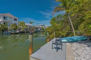 4922 Commonwealth Dr, Sarasota, FL 34242 - Photo 37