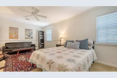 4922 Commonwealth Drive, Sarasota, FL 34242 - Photo 29