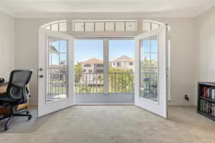 4922 Commonwealth Dr, Sarasota, FL 34242 - Photo 23