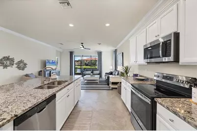 10097 Cozy Grove Drive, Venice, FL 34293 - Photo 15