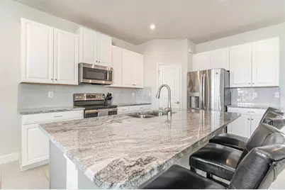 6108 114th Avenue E, Parrish, FL 34219 - Photo 5