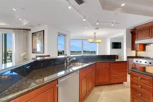 464 Golden Gate Point, Sarasota, FL 34236 - Photo 39