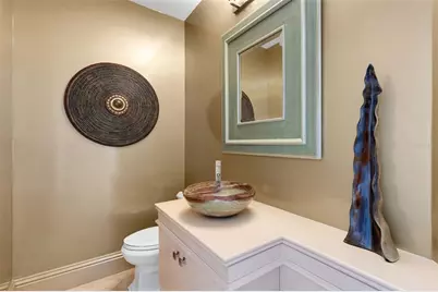 464 Golden Gate Point #403, Sarasota, FL 34236 - Photo 21